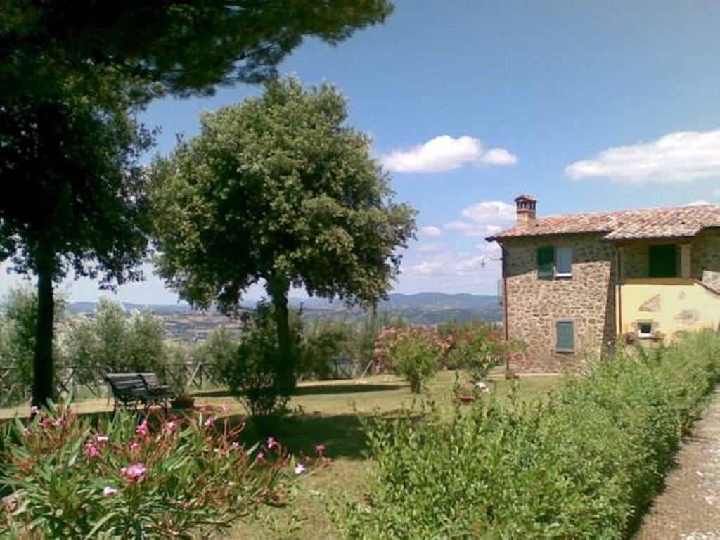 Maison d'hôtes Il Poggio Delle Ginestre à Torgiano Extérieur photo