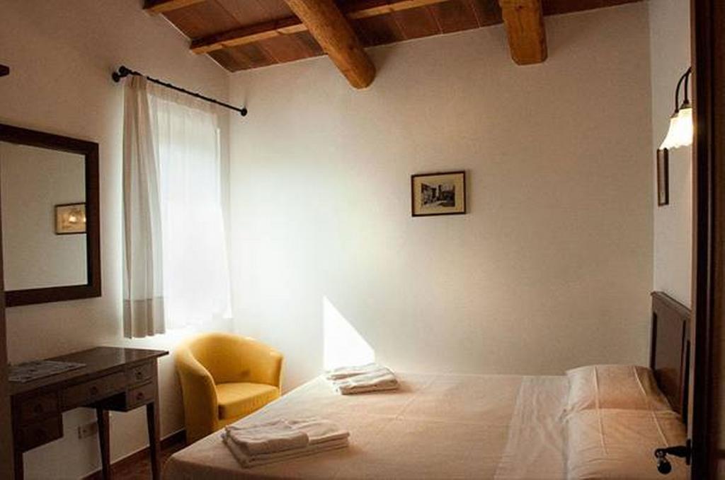 Maison d'hôtes Il Poggio Delle Ginestre à Torgiano Extérieur photo