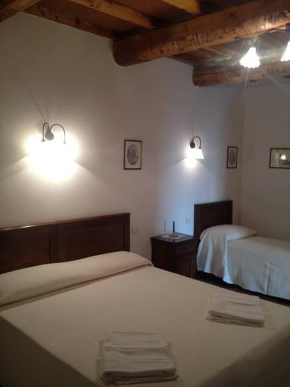 Maison d'hôtes Il Poggio Delle Ginestre à Torgiano Extérieur photo