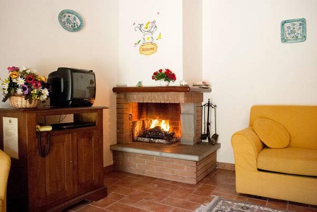 Maison d'hôtes Il Poggio Delle Ginestre à Torgiano Extérieur photo