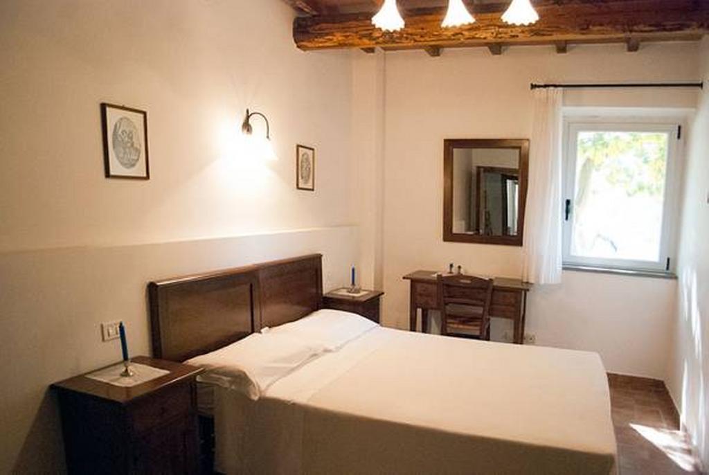 Maison d'hôtes Il Poggio Delle Ginestre à Torgiano Extérieur photo
