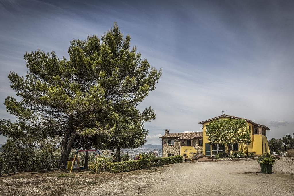 Maison d'hôtes Il Poggio Delle Ginestre à Torgiano Extérieur photo